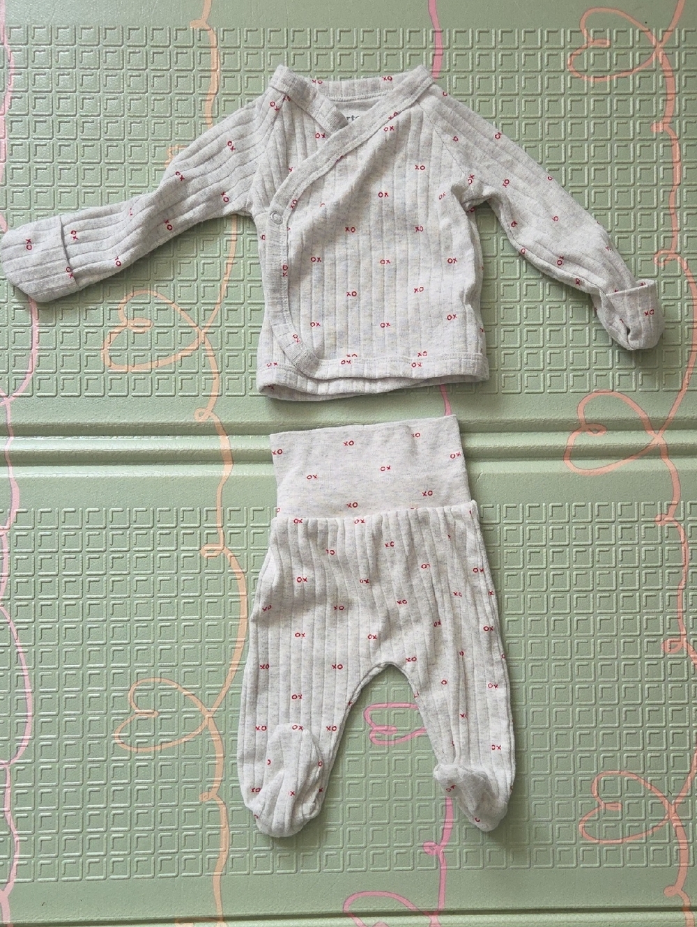 Carter's Cream Ribbed Pajama Set with Pink XO Print